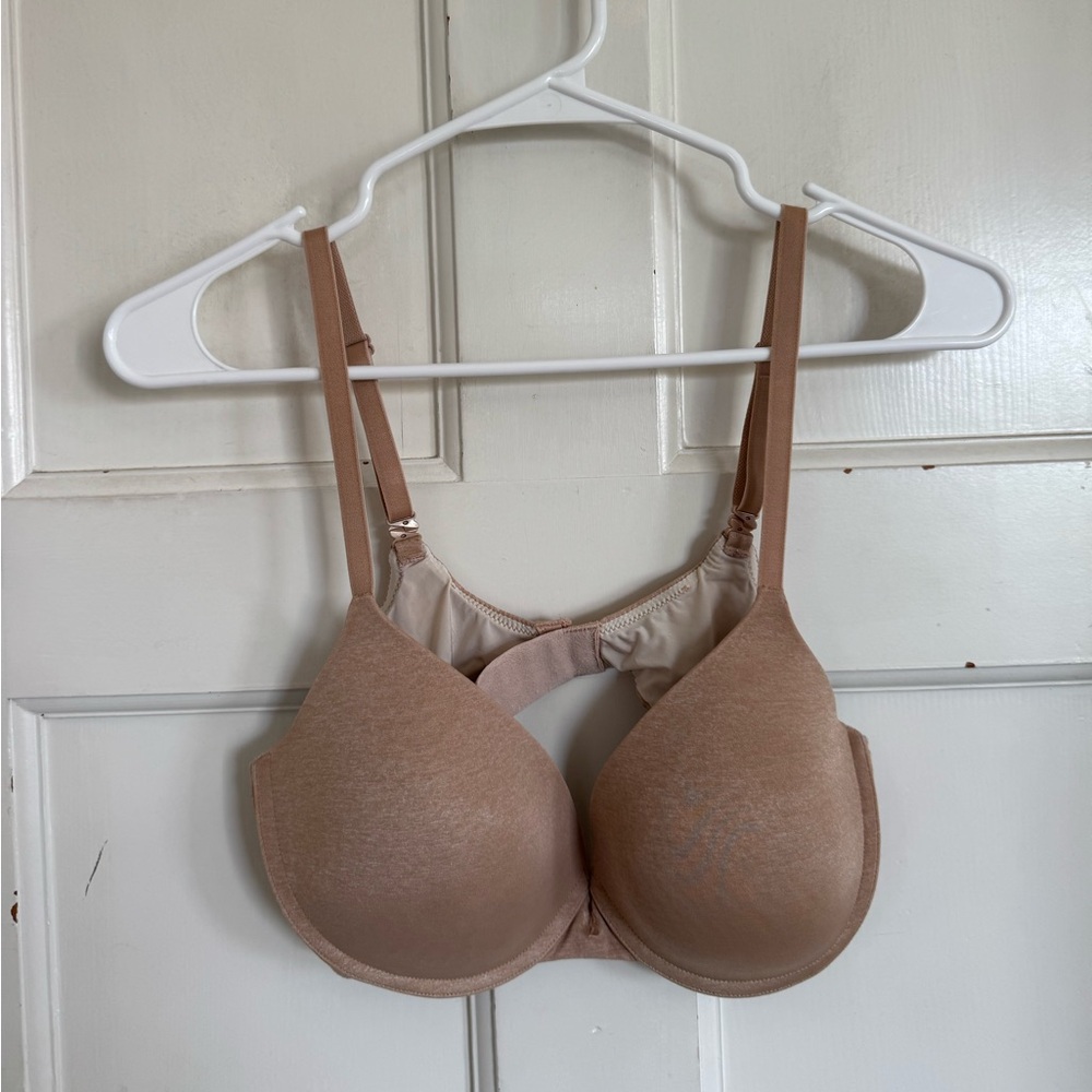 Victoria’s Secret Uplift Semi Demi bra‎ size 36C